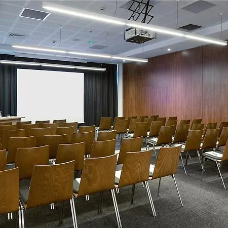 Melia Paris La Defense 